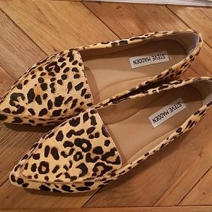 Steve Madden Feathers Loafers